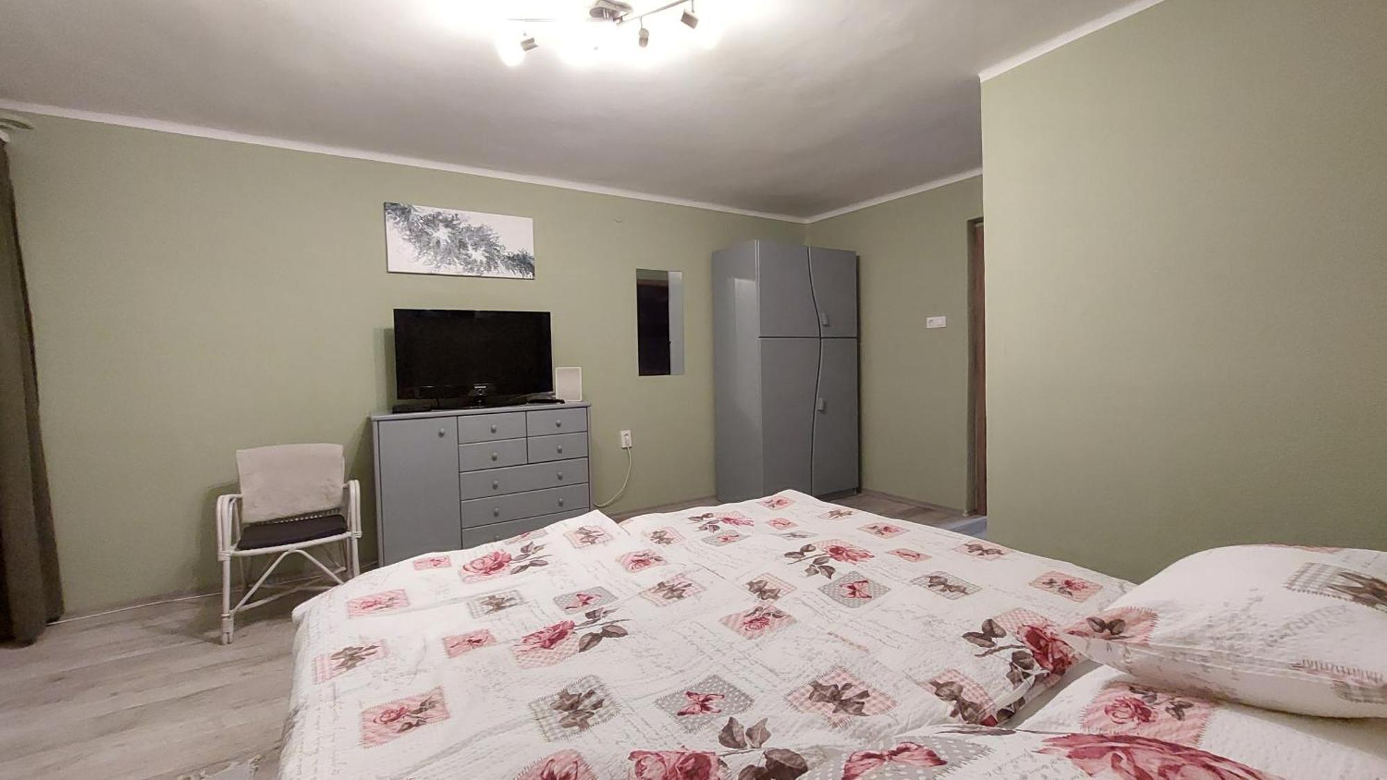 Miniszilva Apartman Balatonalmadi Exterior photo